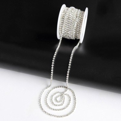 Стразы в бобине SS8М 2,4 мм*9 м, серебро в серебряной оправе